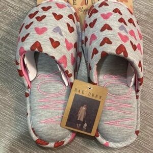 Rae Dunn Heart Slippers Size 7/8 NWT